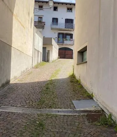 Open Space Con Garage Lejlighed