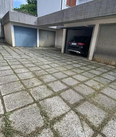 Open Space Con Garage *